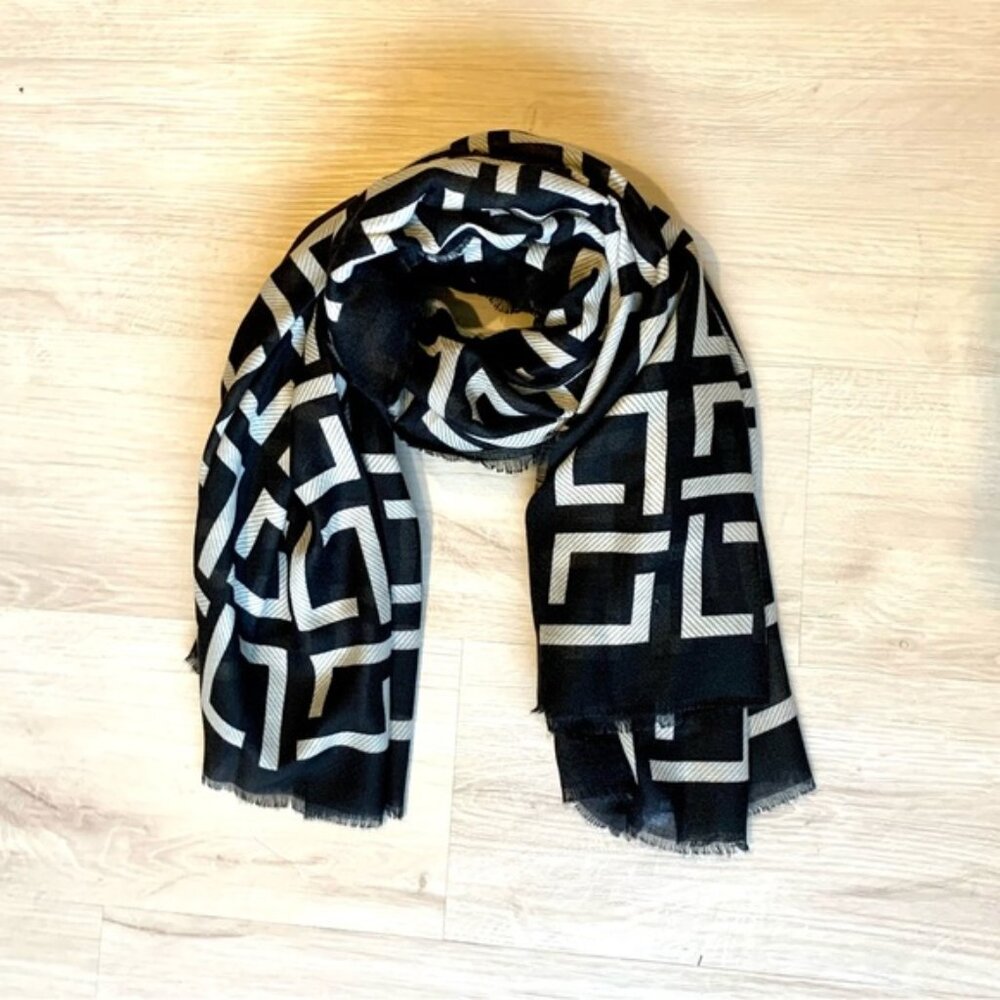 Black and White Scarf with Ls